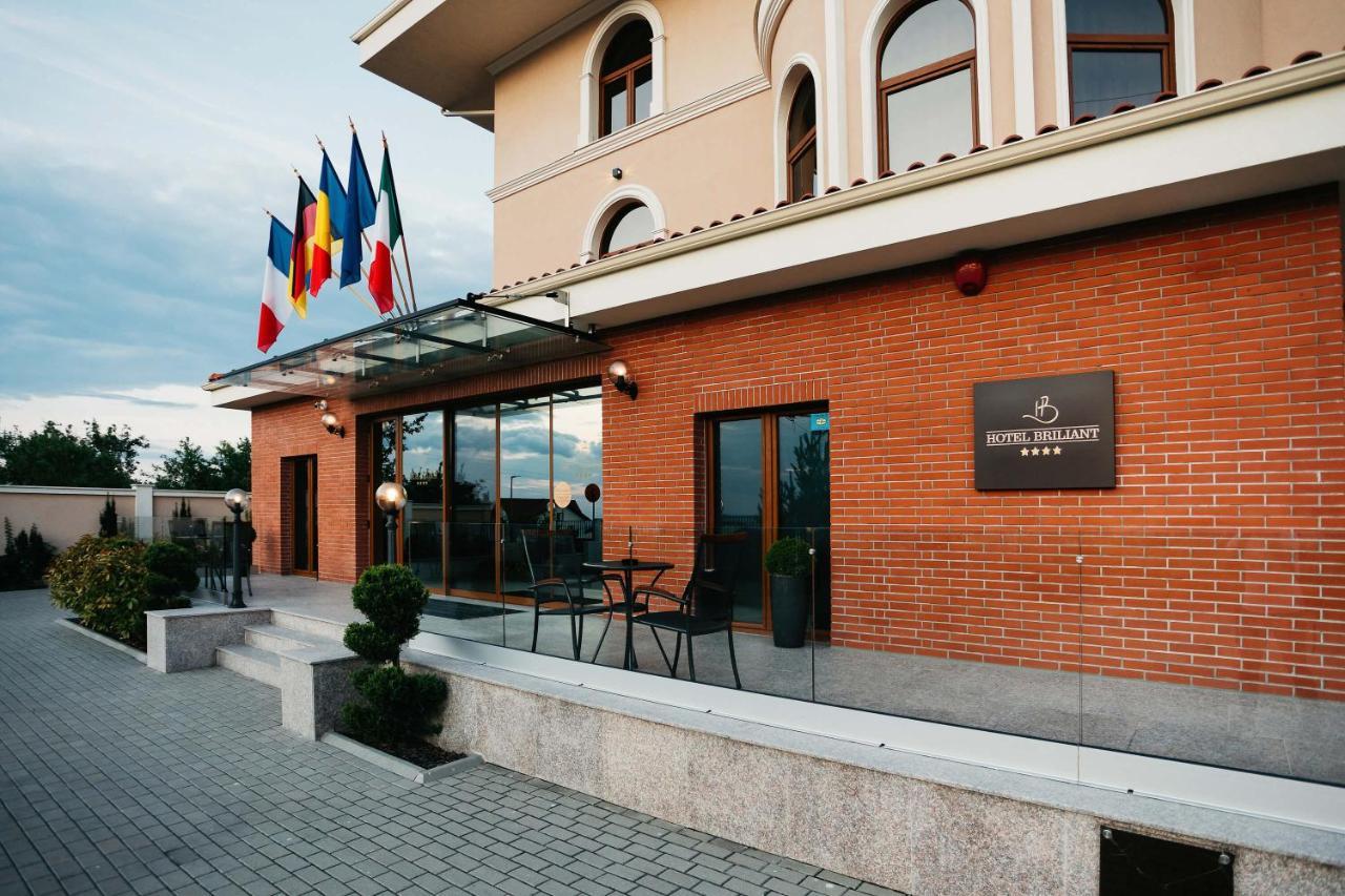 Briliant Hotel Cluj-Napoca Buitenkant foto